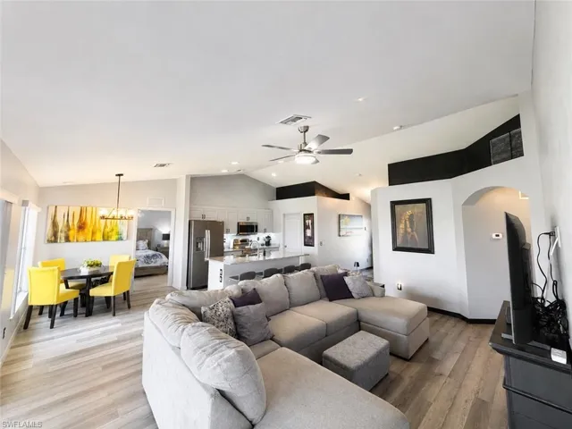 625 El Dorado Blvd N, Cape Coral, Florida 33993