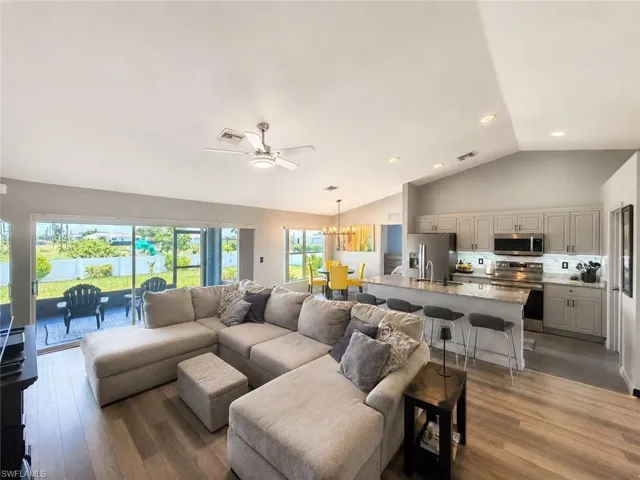 625 El Dorado Blvd N, Cape Coral, Florida 33993