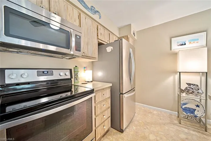1100  Pondella  RD, Cape Coral, FL 33909