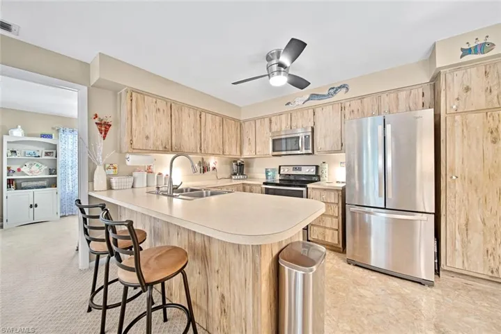 1100  Pondella  RD, Cape Coral, FL 33909