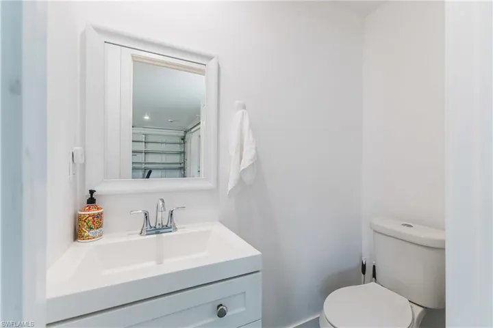 5326 Nautilus Dr, Cape Coral, Florida 33904