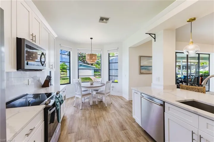 5326 Nautilus Dr, Cape Coral, Florida 33904