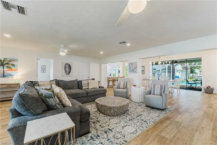 5326 Nautilus Dr, Cape Coral, Florida 33904
