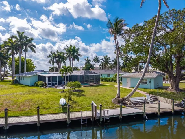 5326 Nautilus Dr, Cape Coral, Florida 33904