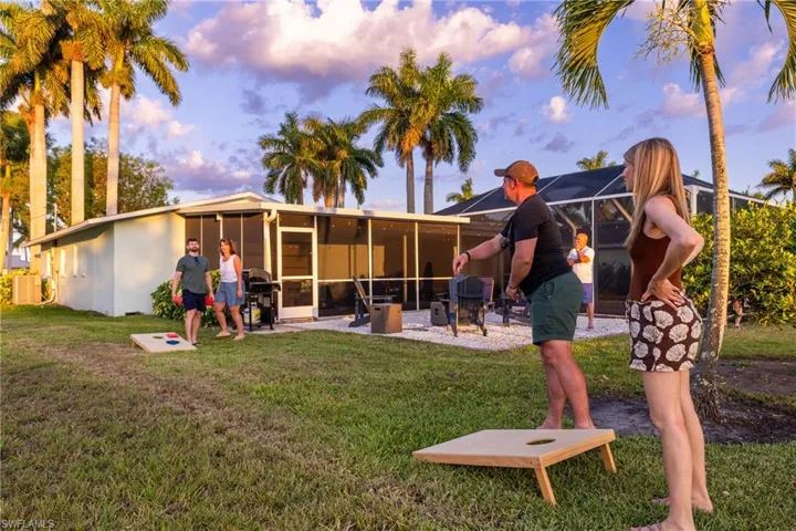 5326 Nautilus Dr, Cape Coral, Florida 33904