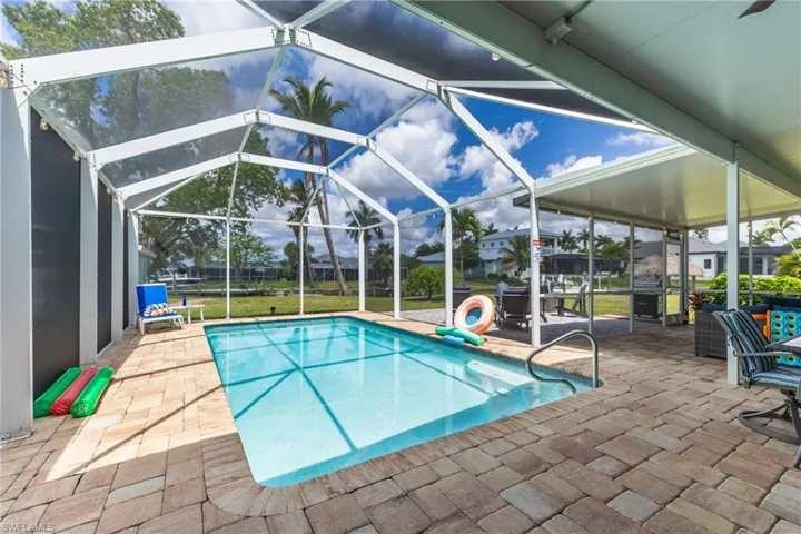 5326 Nautilus Dr, Cape Coral, Florida 33904