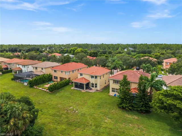1654 Birdie Dr, Naples, Florida 34120