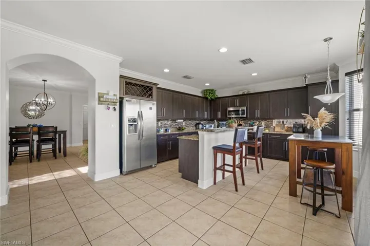 1654 Birdie Dr, Naples, Florida 34120