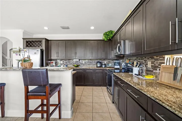 1654 Birdie Dr, Naples, Florida 34120