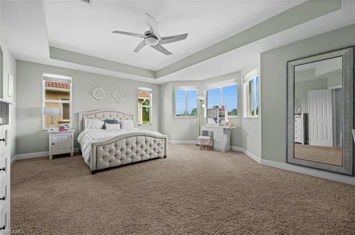 1654 Birdie Dr, Naples, Florida 34120