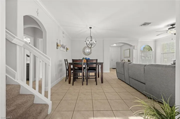 1654 Birdie Dr, Naples, Florida 34120