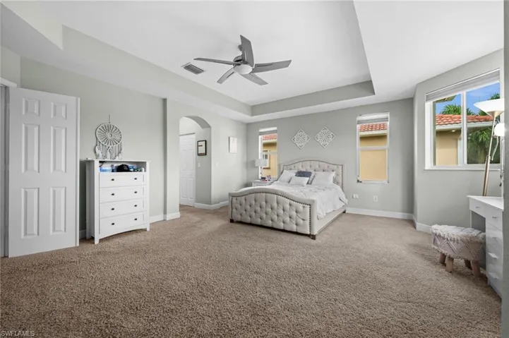 1654 Birdie Dr, Naples, Florida 34120