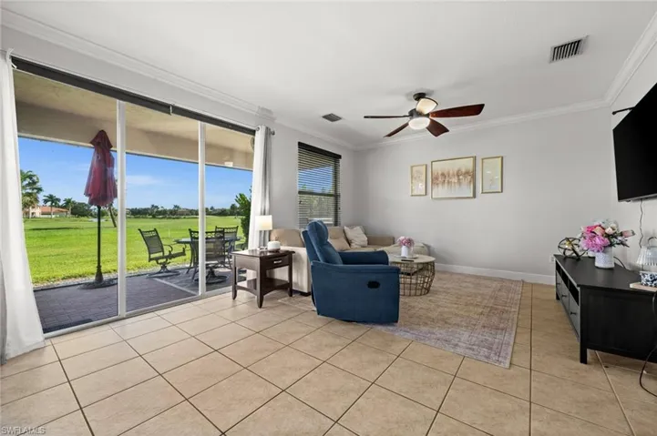 1654 Birdie Dr, Naples, Florida 34120