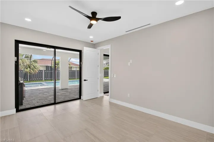 741 SW 7th  TER, Cape Coral, FL 33991