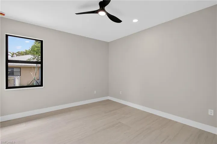741 SW 7th  TER, Cape Coral, FL 33991