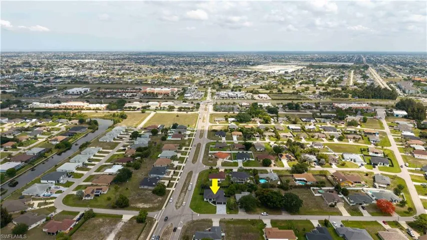 741 SW 7th  TER, Cape Coral, FL 33991