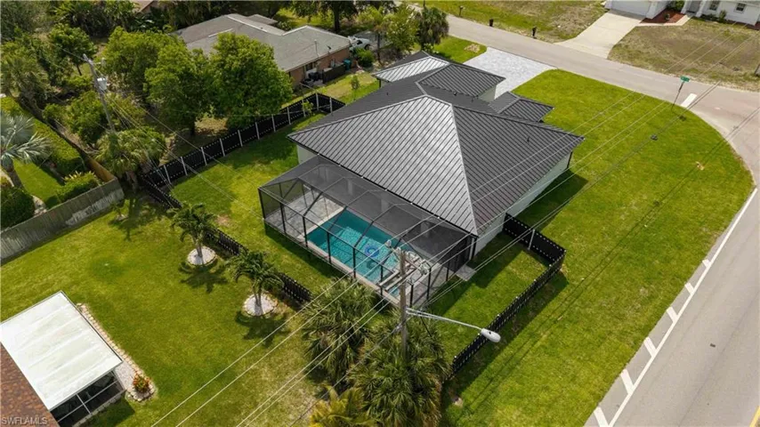 741 SW 7th  TER, Cape Coral, FL 33991
