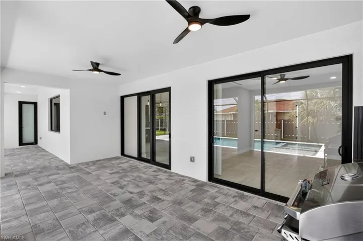 741 SW 7th  TER, Cape Coral, FL 33991