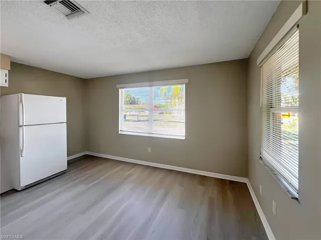 13037  1st  ST, Fort Myers, FL 33905
