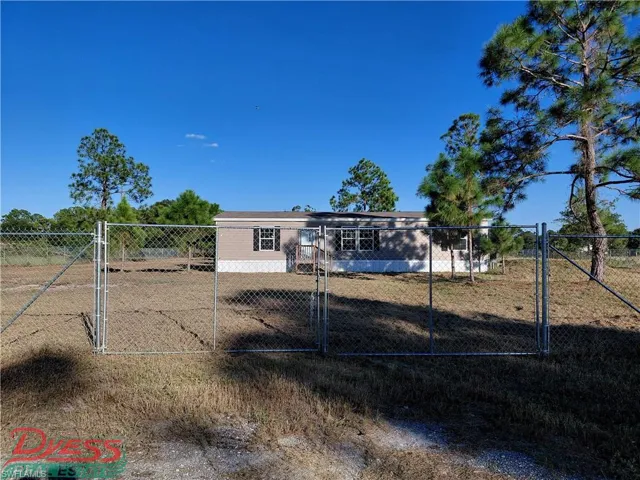 235 N Kennel  ST, Clewiston, FL 33440