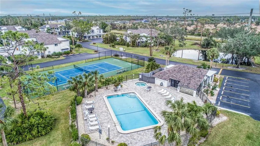 17455 Woodland Trce F, Fort Myers, Florida 33908