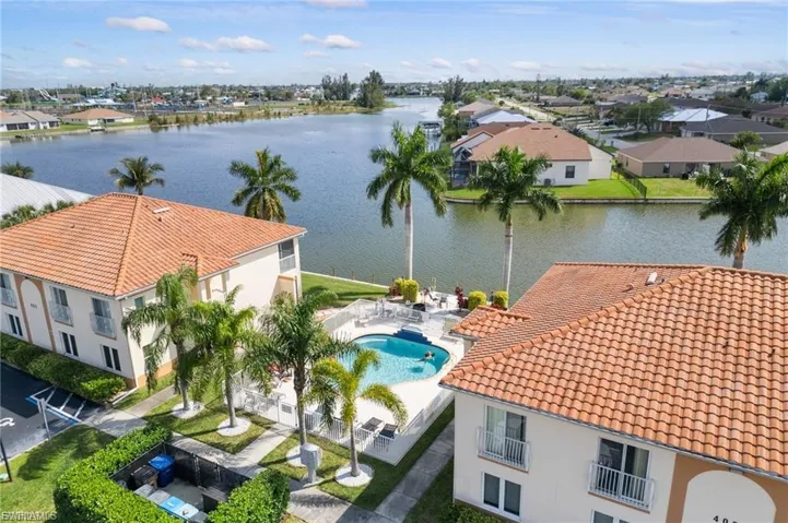 406 Sw 3rd St 102, Cape Coral, Florida 33991