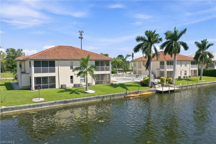 406 Sw 3rd St 102, Cape Coral, Florida 33991
