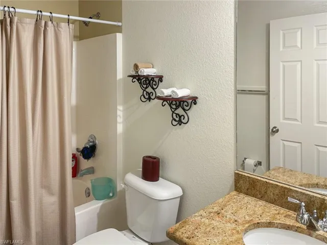 1817 Sw 22nd Ln, Cape Coral, Florida 33991