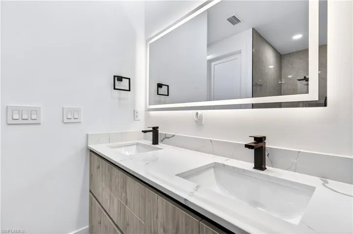 1403 Ne 19th Ter, Cape Coral, Florida 33909