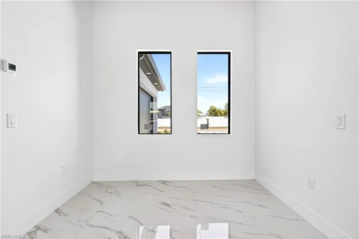 1403 Ne 19th Ter, Cape Coral, Florida 33909
