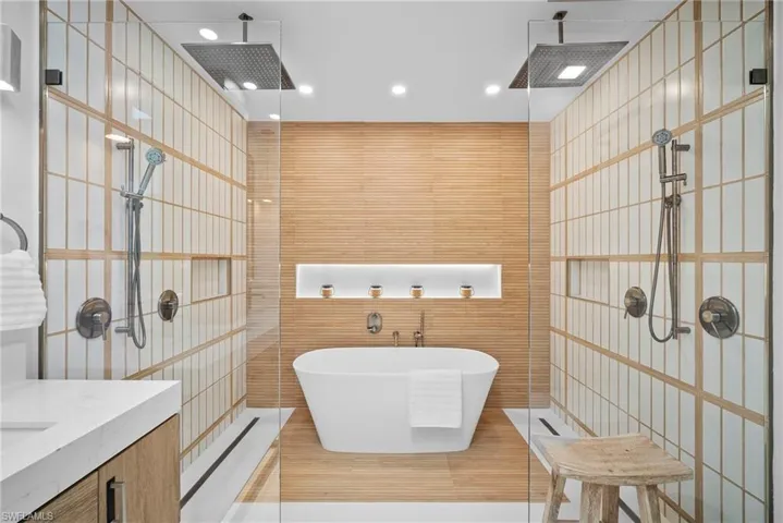 Primary Bath with Soaking Tub