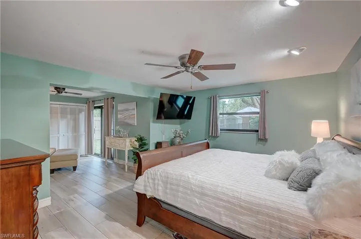 1228  Shadow  LN, Fort Myers, FL 33901