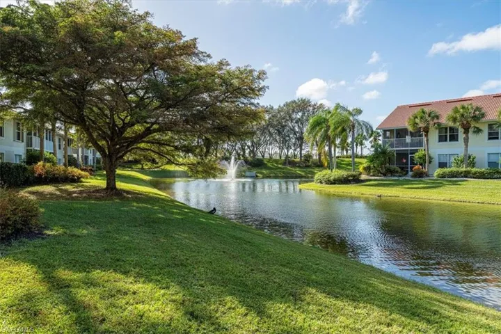 Beautiful Lake & water Feature Views