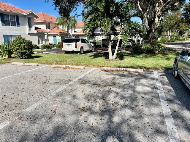Additional 1 Assigned Parking Spot & Also has Guest Parking