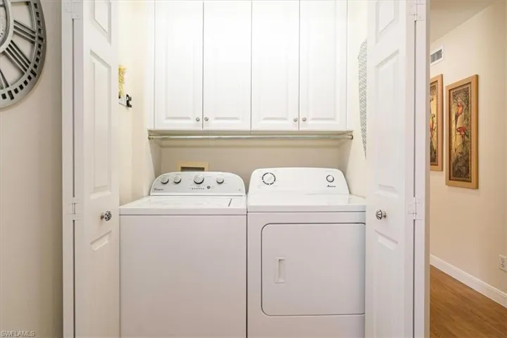 Side by Side Washer & Dryer