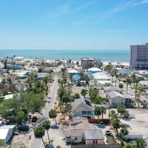 DRONE VIEW FROM HOUSETO GULF.