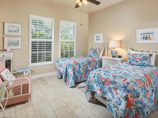 Second guest bedroom.