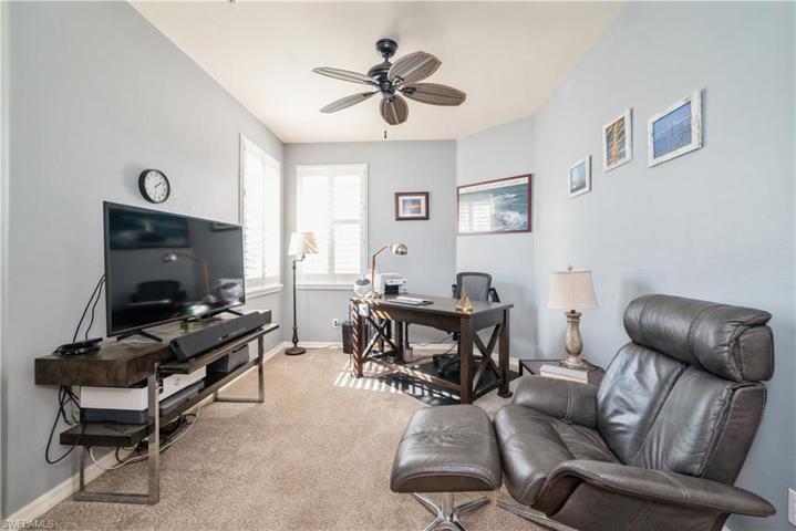 1150 Sweetwater LN # 1206, NAPLES FL 34110
