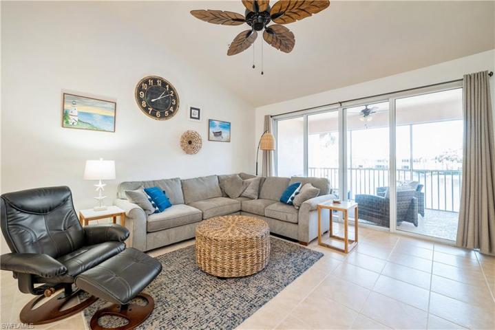 1150 Sweetwater LN # 1206, NAPLES FL 34110