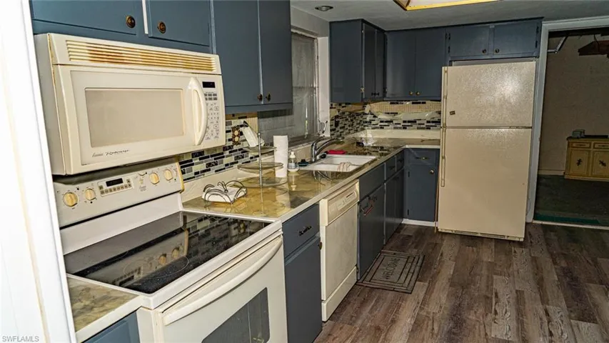 5541 Westwind Ln, Fort Myers, Florida 33919