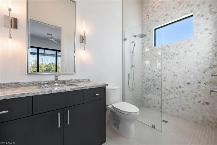 15850 Hampton View Ct, Fort Myers, Florida 33908