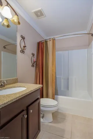 2408  Caslotti  WAY, Cape Coral, FL 33909