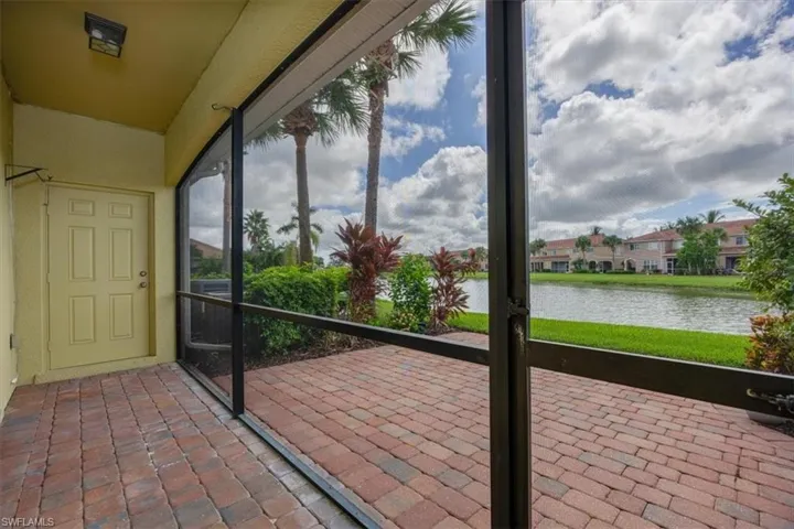 2408  Caslotti  WAY, Cape Coral, FL 33909