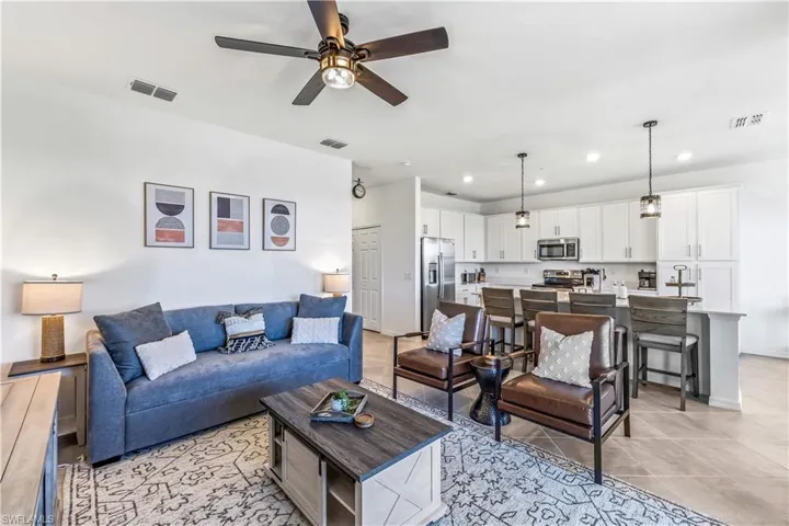 43989  Boardwalk  LOOP, Babcock Ranch, FL 33982