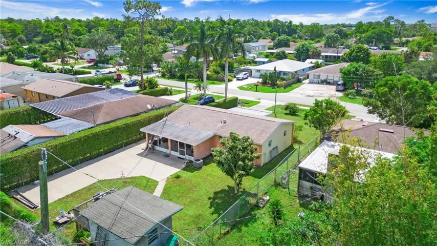 5449  Hardee  ST, Naples, FL 34113