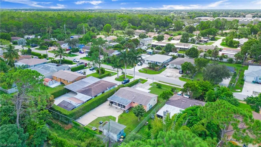 5449  Hardee  ST, Naples, FL 34113