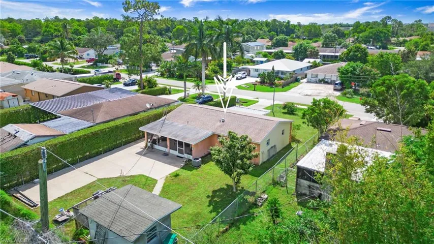 5449  Hardee  ST, Naples, FL 34113