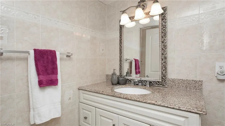 5449  Hardee  ST, Naples, FL 34113