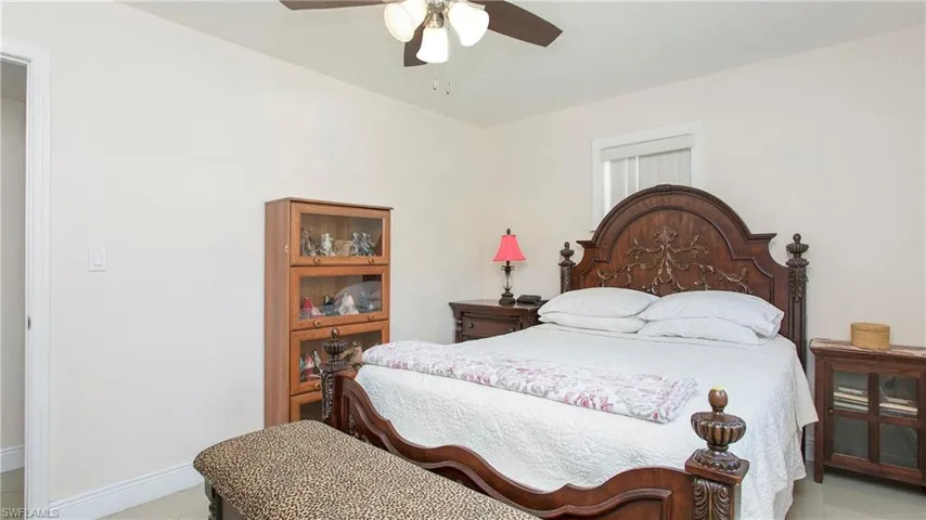 5449  Hardee  ST, Naples, FL 34113