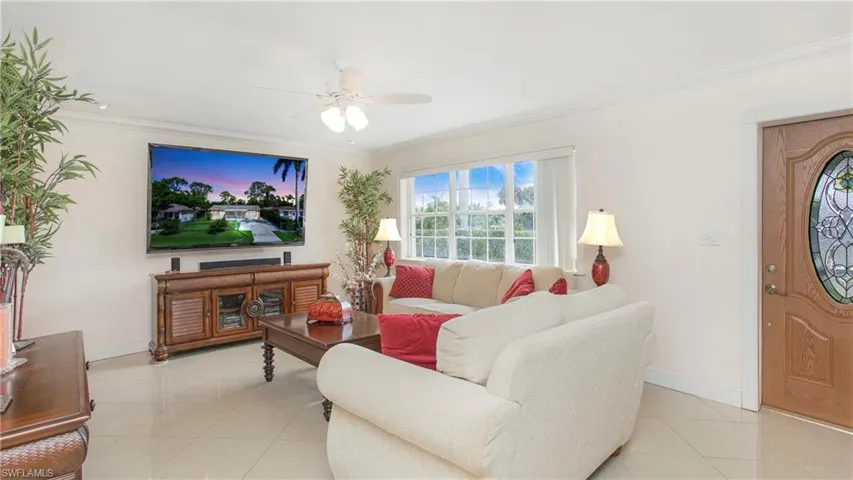5449  Hardee  ST, Naples, FL 34113